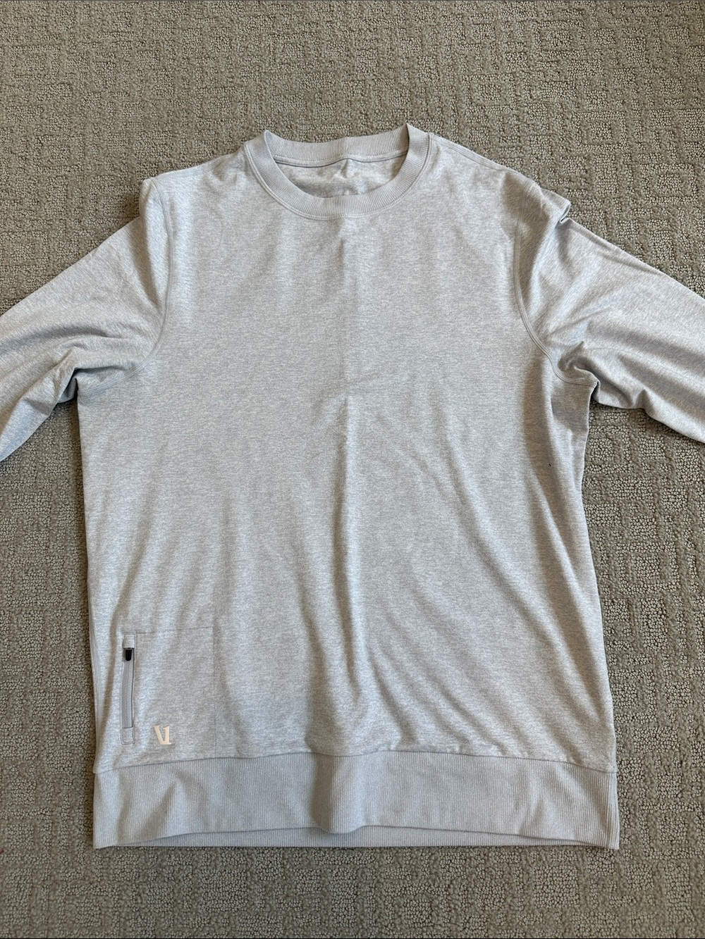 Vuori Ponto Performance Light Gray Men's Crewneck Long-Sleeve Shirt